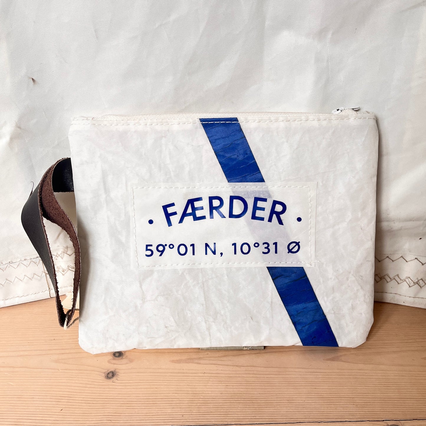 Stor clutch, Færder