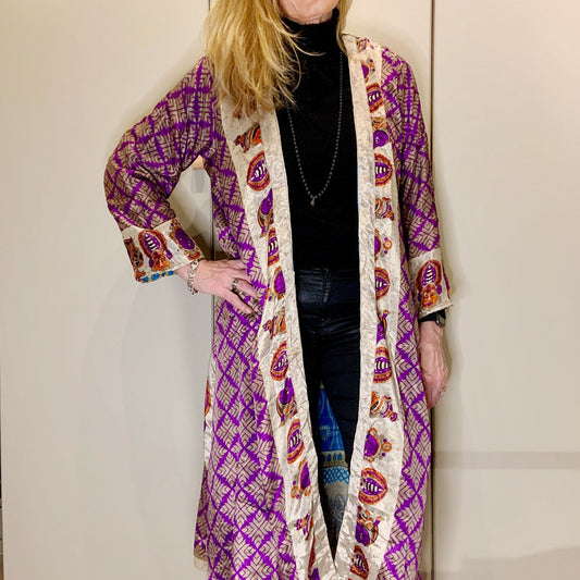 Kimono, lang. Lilla med hindu-guder/turkis