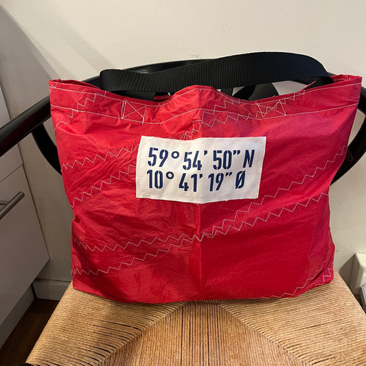 Stor bag fra genakeren til SY Beyond