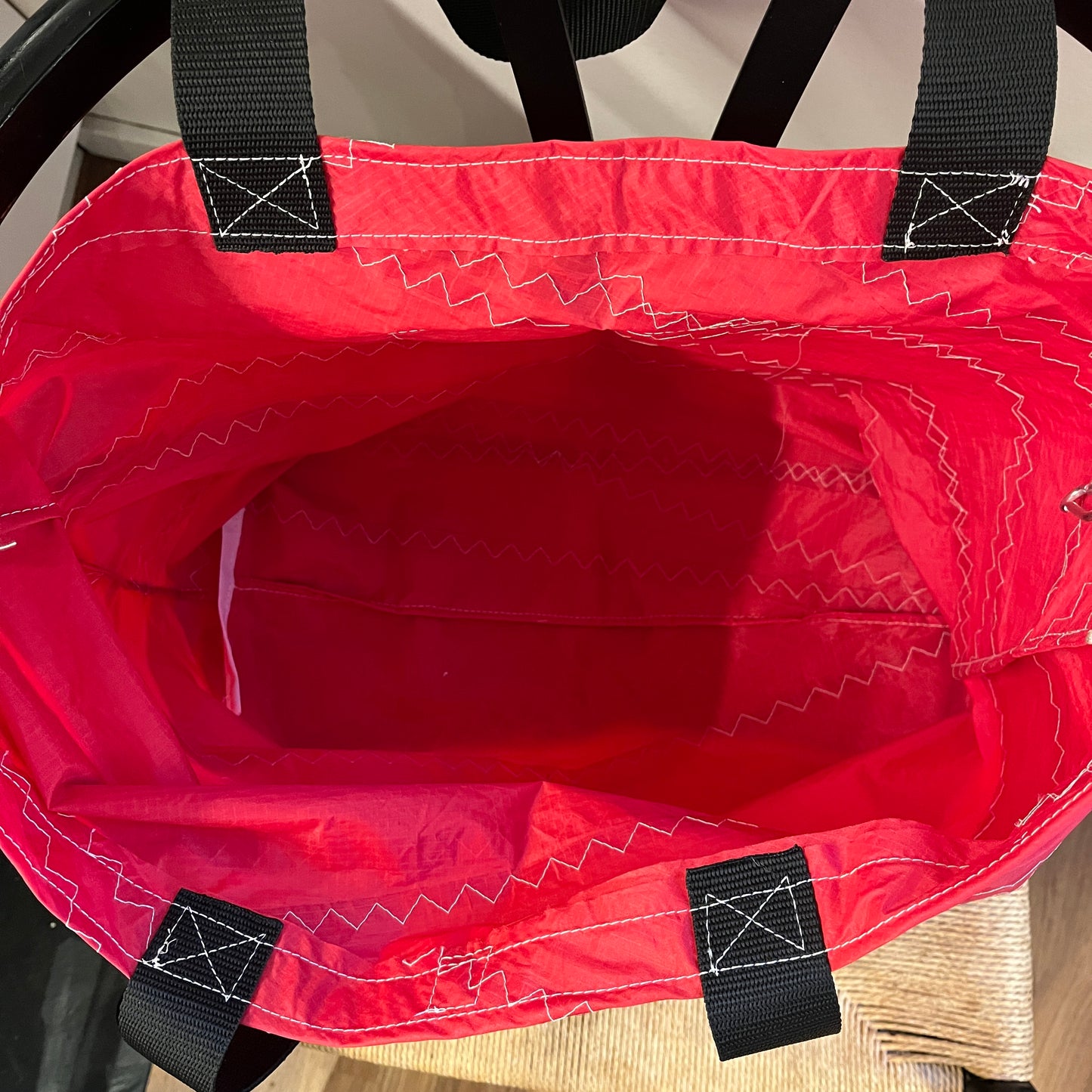 Stor bag fra genakeren til SY Beyond