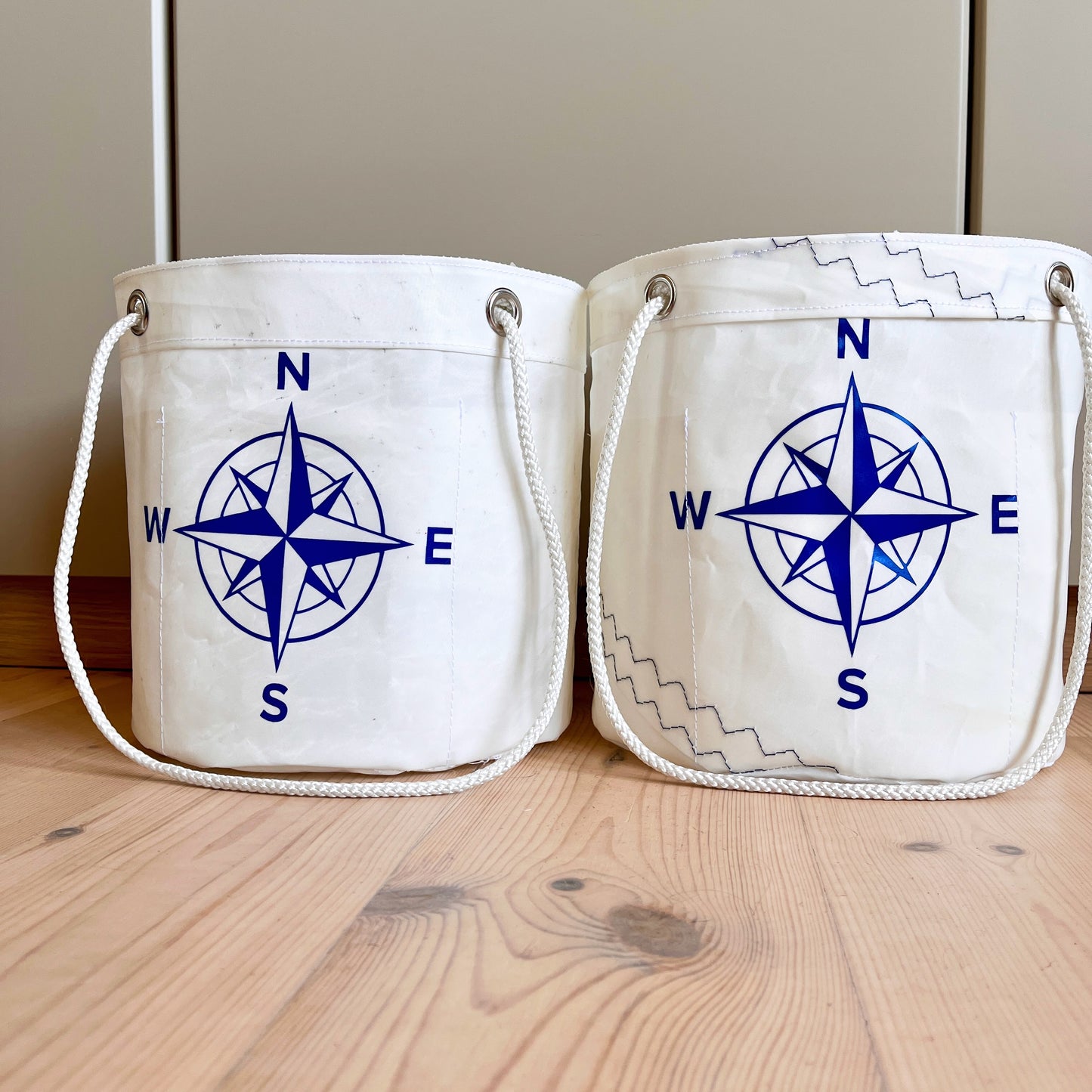 Drikke-/ ølbøtter med kompass