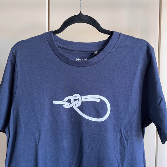 Kortermet blå, t-skjorte med pålestikk