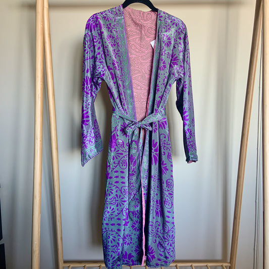 Kimono, kort. Grønn-lilla/lakserosa