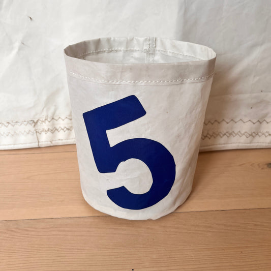 Lyslykt med blått 5-tall