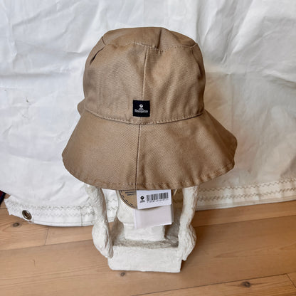 Mousqueton, regnhatt