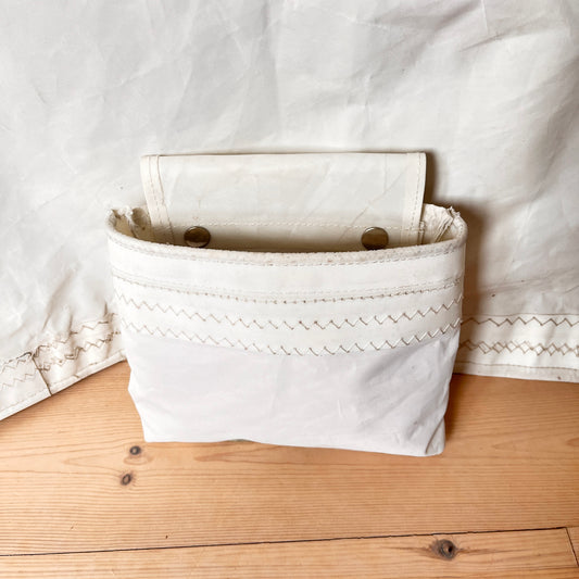 Liten, hvit rekkepose