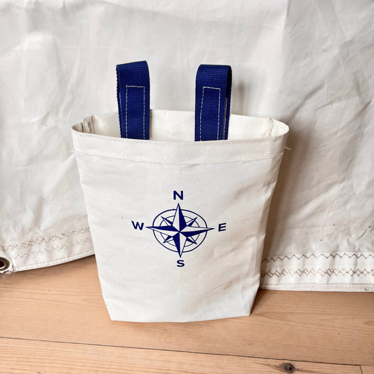 Høy rekkepose med kompass