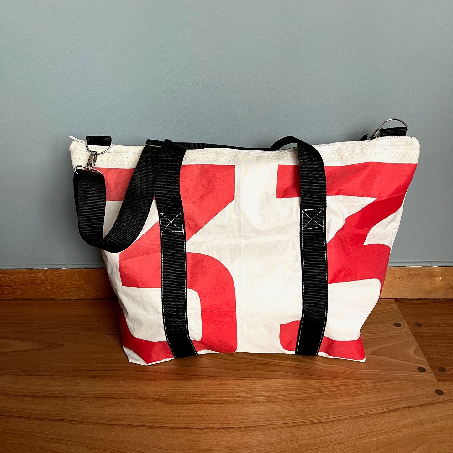 Weekendbag av gammelt seil, -Soon Skibshandleri
