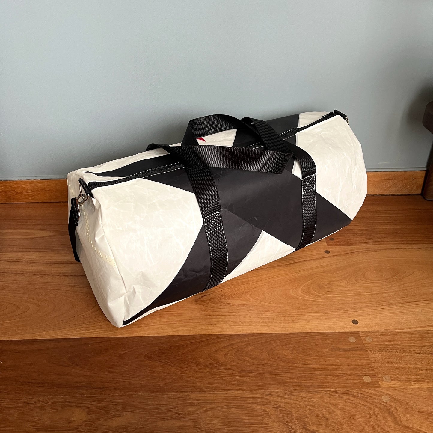 Utsolgt! Duffelbag med Albin Express-logo