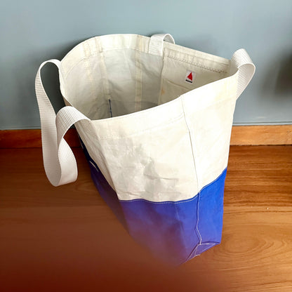 Stor bag med blått 8-tall