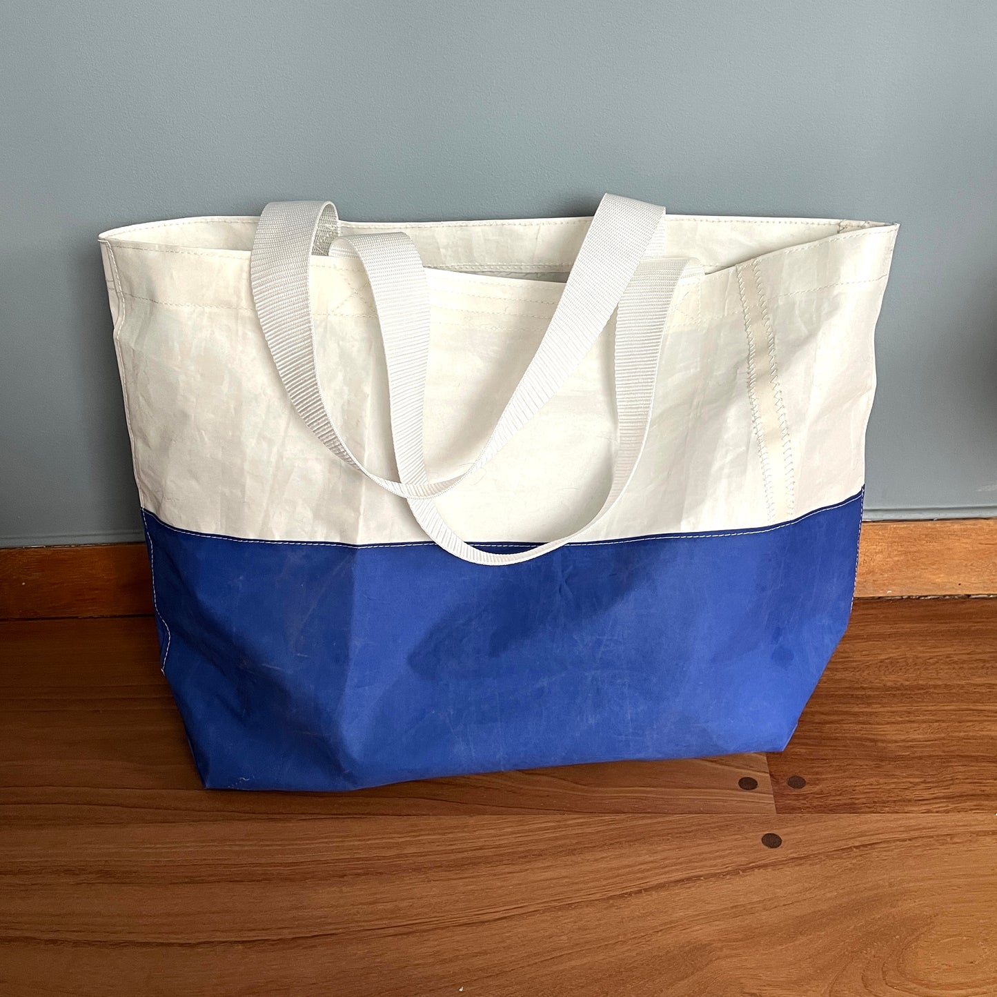 Stor bag med blått 8-tall