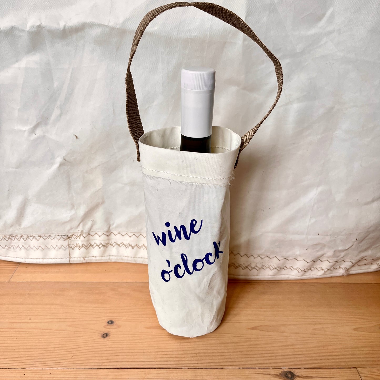 Flaske- /vinposer  Wine o'clock!